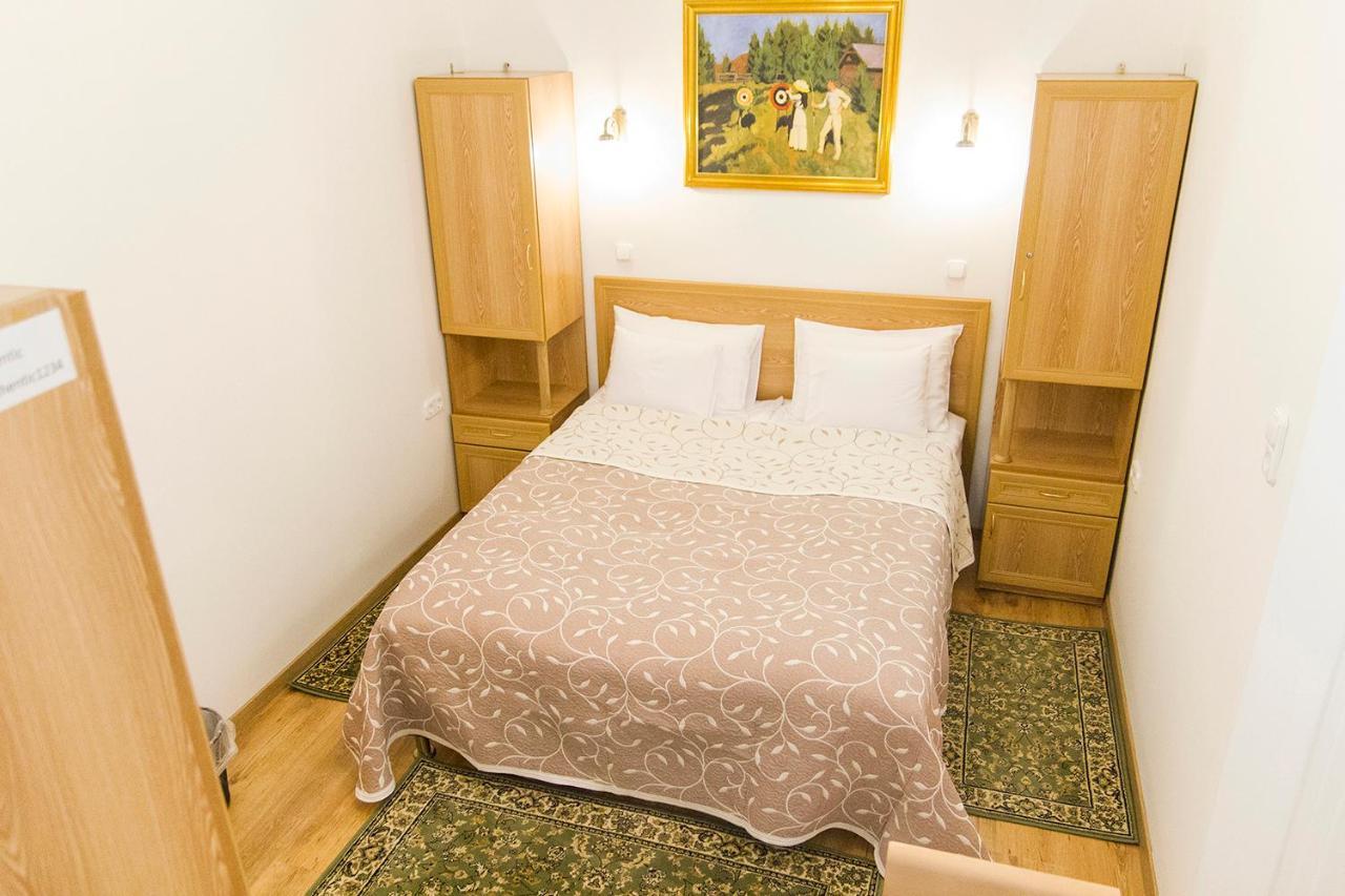Authentic Akacfa Apartment 布达佩斯 外观 照片