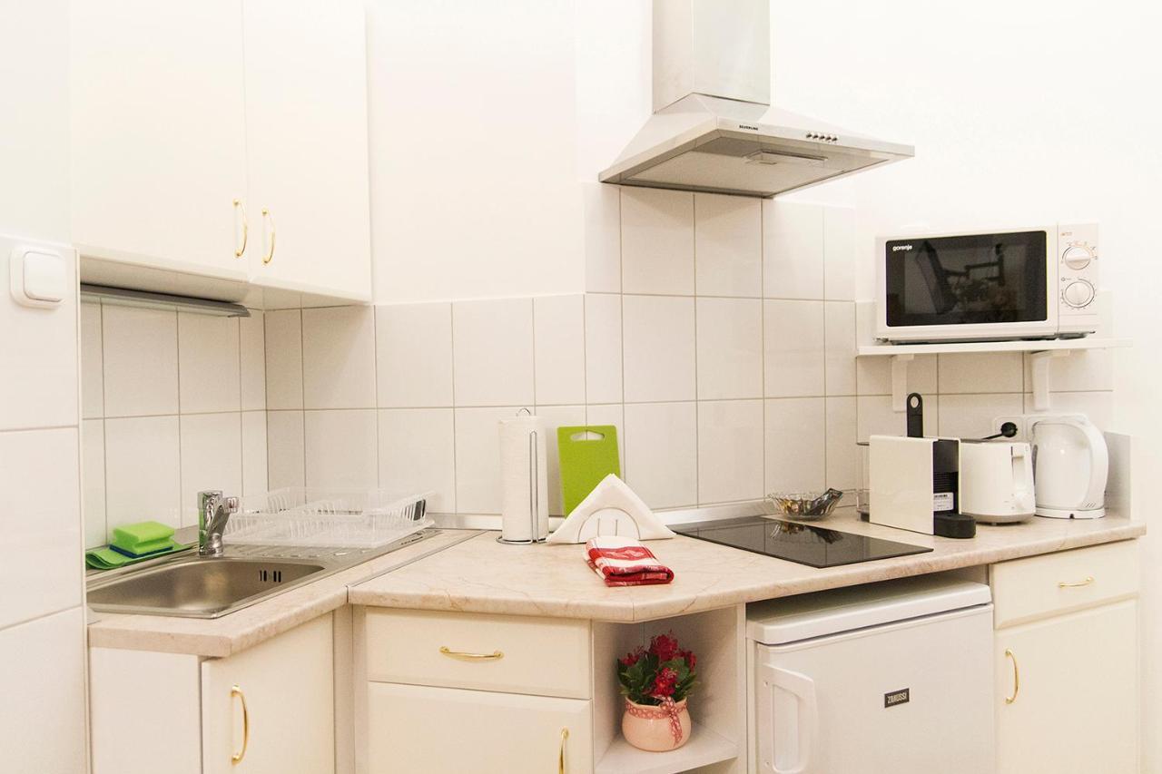 Authentic Akacfa Apartment 布达佩斯 外观 照片